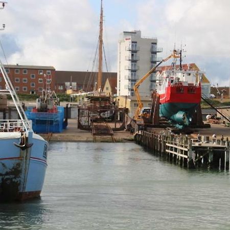 Seafront Hotel Hirtshals Bagian luar foto
