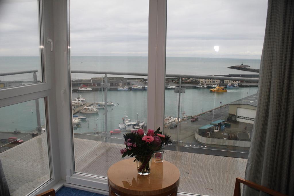 Seafront Hotel Hirtshals Bagian luar foto