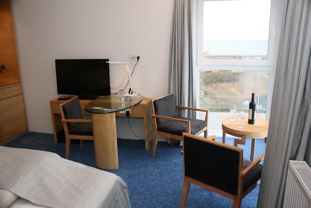 Seafront Hotel Hirtshals Ruang foto